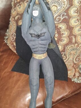 20l2 Dark Knight Rises Batman Plush Figure with Cape and Utility Belt